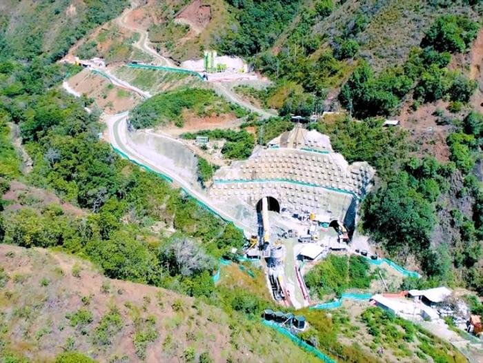 Túnel del Toyo